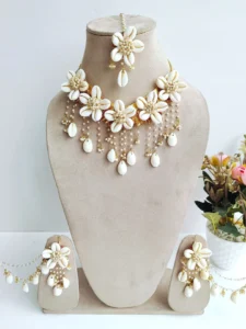 White Cowrie Sea Shell Flower Jewellery Set for Haldi & Mehndi